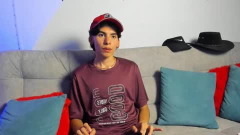 angel_dustt1 online show from 05/27/26, 08:39