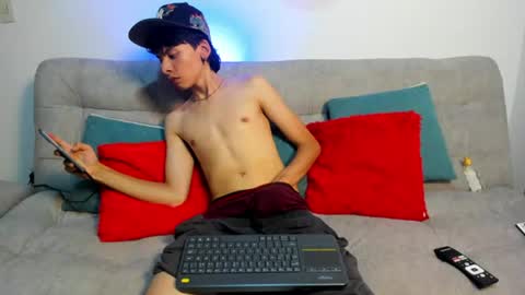 Snapshot of angel_dustt1 chatting on 06/30/26, 09:49 angel_dustt1 online show from 06/30/26, 09:49
