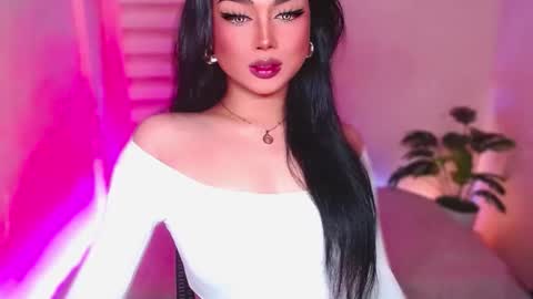 Angel online show from 05/26/26, 11:12