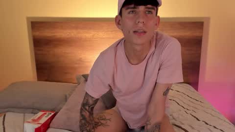 Snapshot of angel_eros_ chatting on 02/08/26, 04:49 Angel online show from 02/08/26, 04:49