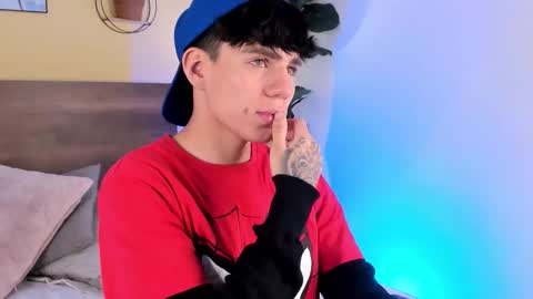 Snapshot of angel_eros_ chatting on 02/09/26, 05:33 Angel online show from 02/09/26, 05:33