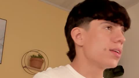 Snapshot of angel_eros_ chatting on 02/22/26, 12:36 Angel online show from 02/22/26, 12:36