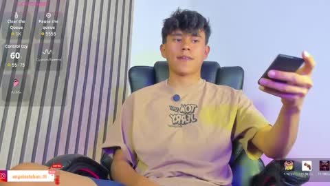 ngel Esteban  online show from 04/14/26, 12:05