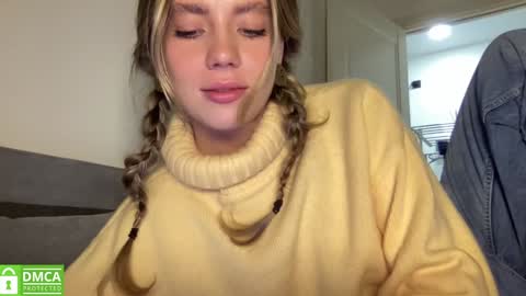 Snapshot of angel_from_sky chatting on 01/05/25, 12:31 Greetings  Jess online show from 01/05/25, 12:31