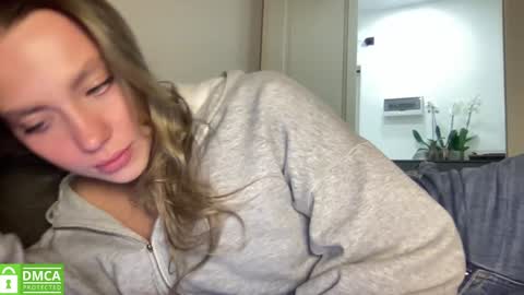 Snapshot of angel_from_sky chatting on 03/12/25, 02:45 Greetings  Jess online show from 03/12/25, 02:45