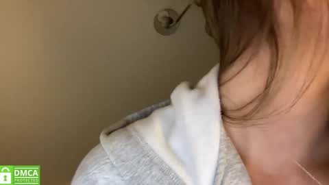 Snapshot of angel_from_sky chatting on 09/20/25, 11:33 Greetings  Jess online show from 09/20/25, 11:33