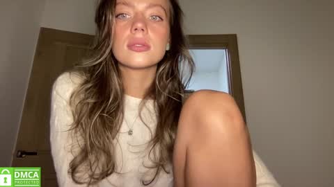 Snapshot of angel_from_sky chatting on 10/06/25, 12:57 Greetings  Jess online show from 10/06/25, 12:57