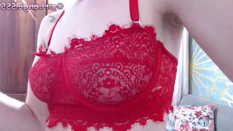 Snapshot of angel_girl10 chatting on 03/04/25, 10:38 Angel Girl online show from 03/04/25, 10:38