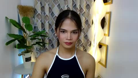 angela online show from 02/21/25, 08:27