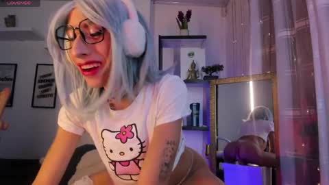 Angel online show from 04/22/26, 04:37