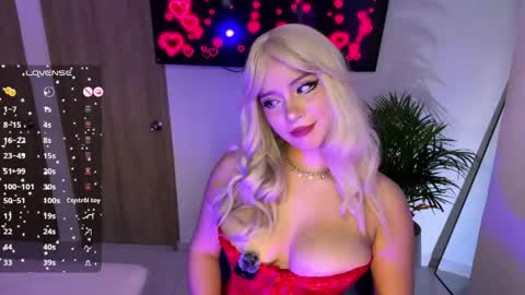 Snapshot of angel_rouse_1 chatting on 06/07/26, 04:05 Angel online show from 06/07/26, 04:05