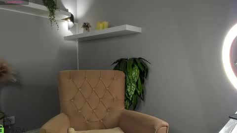 Snapshot of angel_sapphire_ chatting on 05/12/26, 10:01 Angel My schedule GTM2 Mon Tue Wen Thu Fri 0900am-0400pm online show from 05/12/26, 10:01