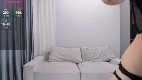 angel_soo online show from 04/19/26, 10:25