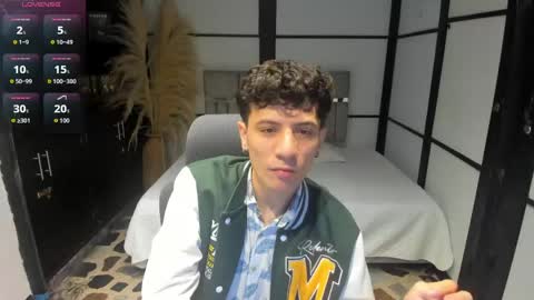 Angel online show from 04/20/26, 12:41