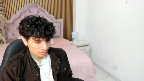 Snapshot of angel_st1 chatting on 06/08/26, 03:51 Angel online show from 06/08/26, 03:51