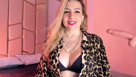 Angel  online show from 02/05/26, 06:45