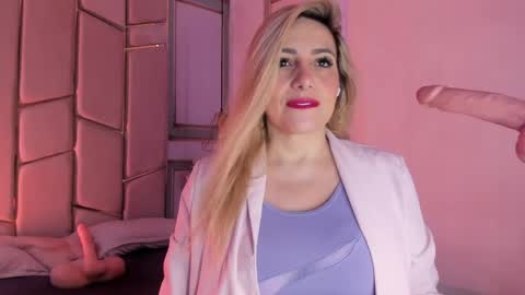 Angel  online show from 04/09/26, 04:34