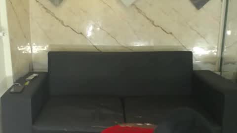 Snapshot of angel_villareal_ chatting on 02/15/26, 04:53 angel_villareal_ online show from 02/15/26, 04:53