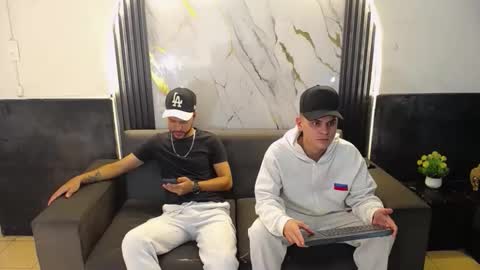 Snapshot of angel_villareal_ chatting on 03/01/26, 06:04 angel_villareal_ online show from 03/01/26, 06:04