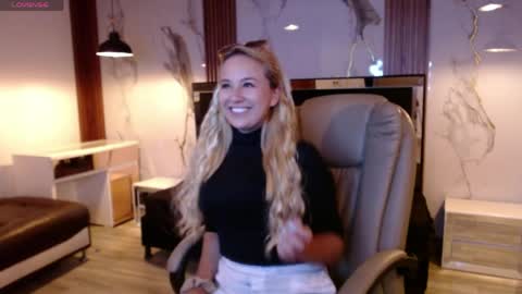 Angel online show from 03/30/26, 11:33