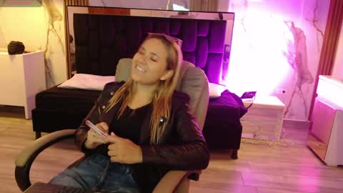 Angel online show from 04/06/26, 12:17