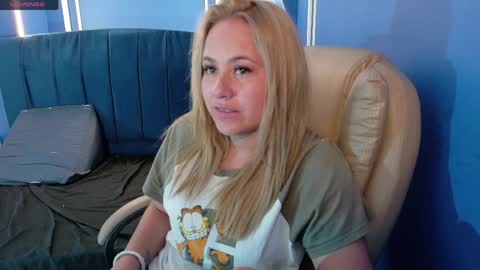 Angel online show from 04/19/26, 06:10
