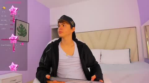 angel_wish_ online show from 04/21/26, 03:13