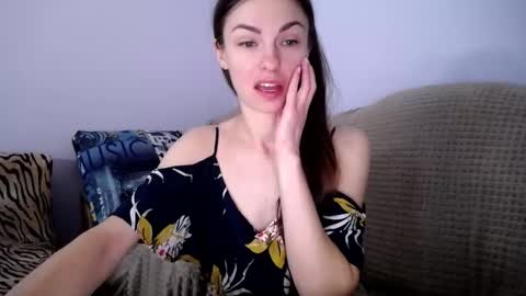 Zoe online show from 09/30/25, 08:08