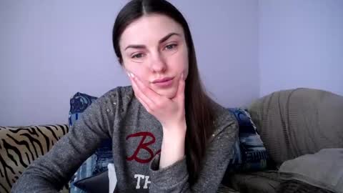 Zoe online show from 04/24/26, 08:06