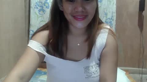 Snapshot of angela413796 chatting on 12/12/24, 07:15 angela413796 online show from 12/12/24, 07:15