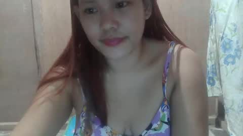 Snapshot of angela413796 chatting on 03/11/25, 09:04 angela413796 online show from 03/11/25, 09:04