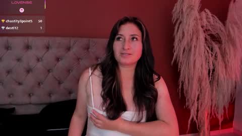 Ange online show from 11/11/25, 08:20