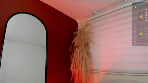 Ange online show from 04/15/26, 07:10