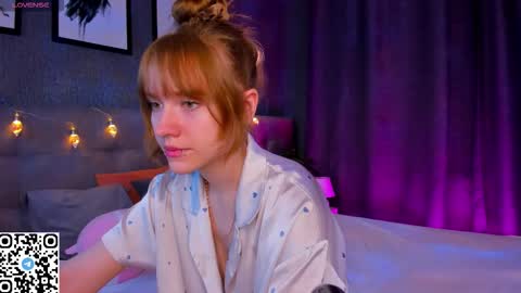 Angela online show from 12/20/25, 01:23