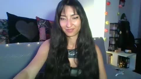  Angela  online show from 12/06/24, 04:25