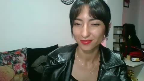  Angela  online show from 01/30/25, 03:44