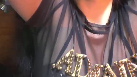  Angela  online show from 10/27/25, 05:39