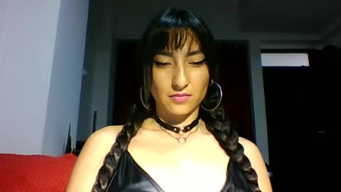 Snapshot of angela_mis chatting on 08/04/26, 08:00 Angela online show from 08/04/26, 08:00