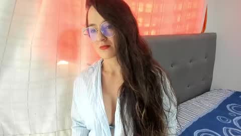Snapshot of angela_nix chatting on 09/17/25, 03:14 angela_nix online show from 09/17/25, 03:14