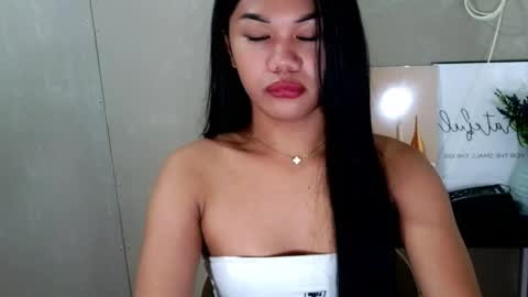 Snapshot of angela_star888 chatting on 05/09/26, 05:51 angela_star888 online show from 05/09/26, 05:51