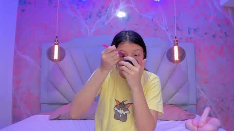 ANGELA online show from 01/30/25, 12:27