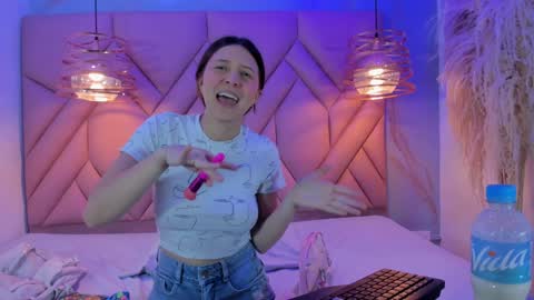 ANGELA online show from 02/01/25, 12:05