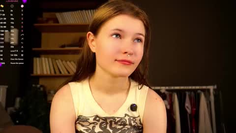 Mary online show from 01/10/26, 11:23