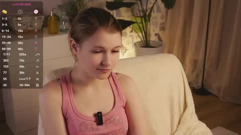 Mary online show from 04/06/26, 12:28