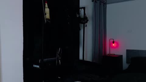 Angela help me reach 100 thumbs up online show from 01/10/26, 08:21