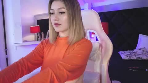 Angela Castle online show from 02/18/26, 07:10