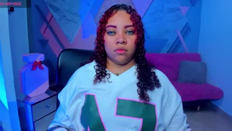 Snapshot of angelacoffee chatting on 10/26/25, 03:45 Angela online show from 10/26/25, 03:45