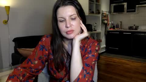 Angela online show from 12/19/25, 08:16