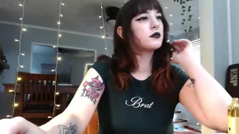 angelalice555 online show from 05/12/26, 10:40