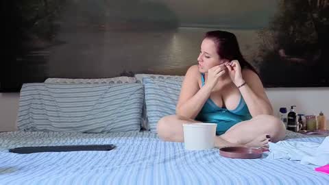 Max y Angela independent model online show from 02/14/26, 07:21